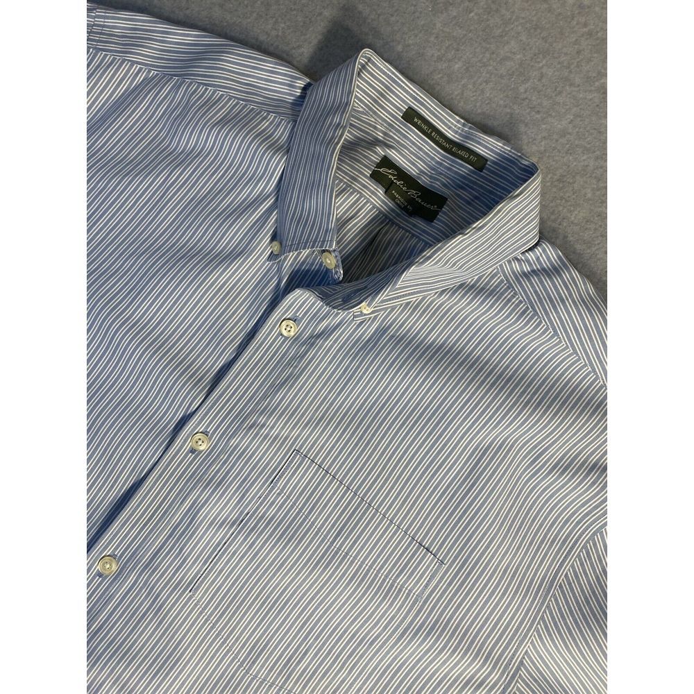 Eddie Bauer Mens Button Down Shirt Short Sleeve Blue Plaid Size XL‎